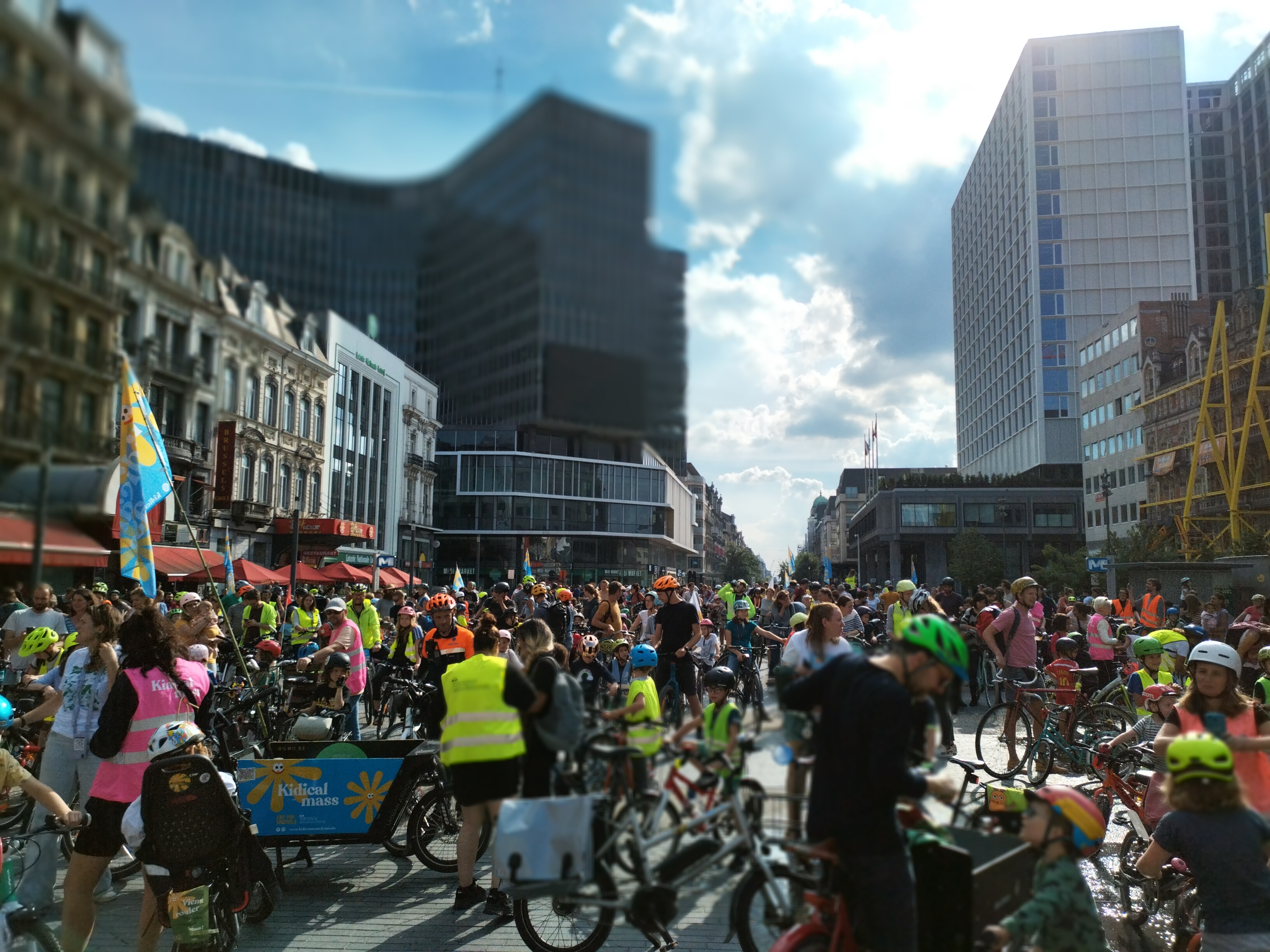 Er beweegt weer heel wat in Brussel op het vlak van fietsbeleid. Het is dus hoog tijd voor een kort overzicht van het belangrijkste nieuws uit het Gewest van de afgelopen weken.